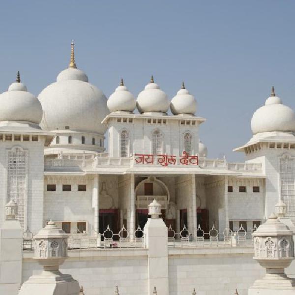 Nam Yog Sadhana Mandir (Jaygurudev / Jaigurudev Temple) - Beautiful temple architecture with spiritual ambiance